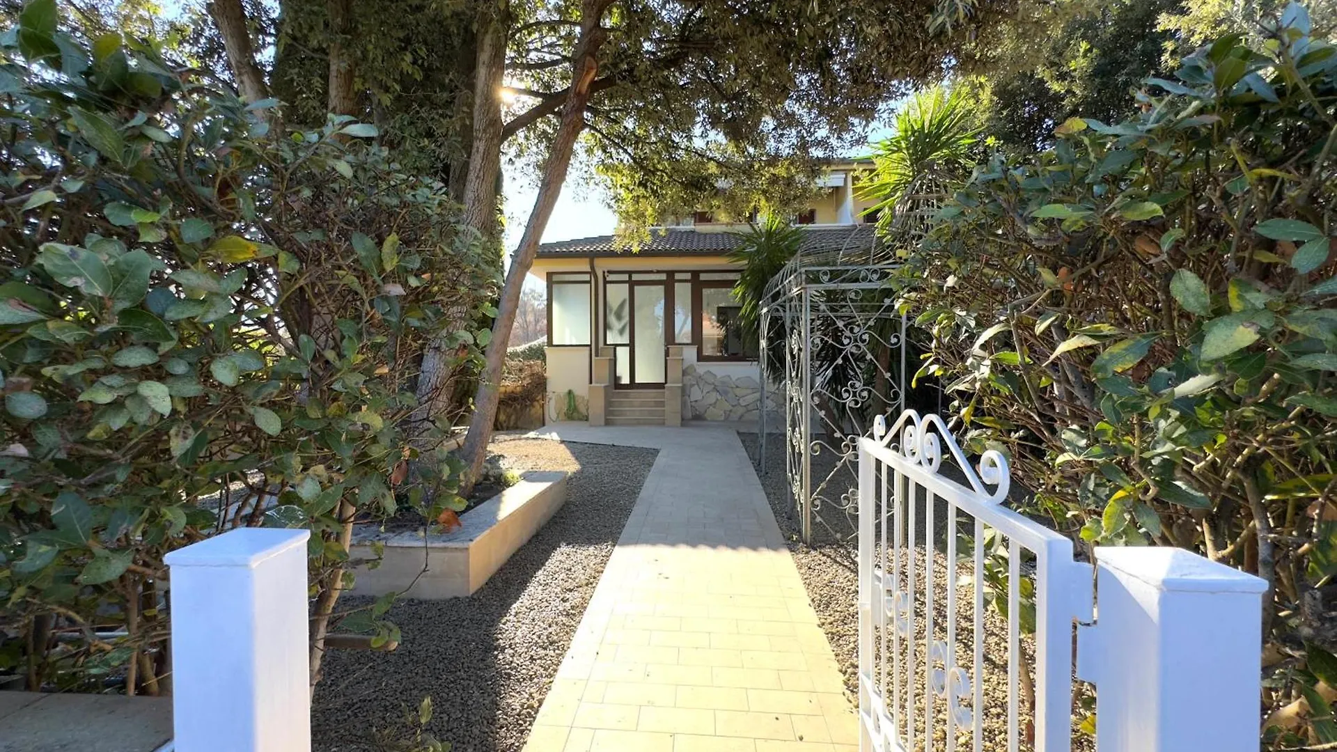 Guest house Residence Il Boschetto - Villa Con Piscina Grosseto